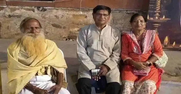 प्रभु पहिचानि परेउ गहि चरना। सो सुख उमा जाइ नहिं बरना॥