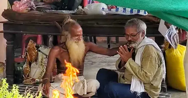 गहि सरनागति राम की भवसागर की नाव।